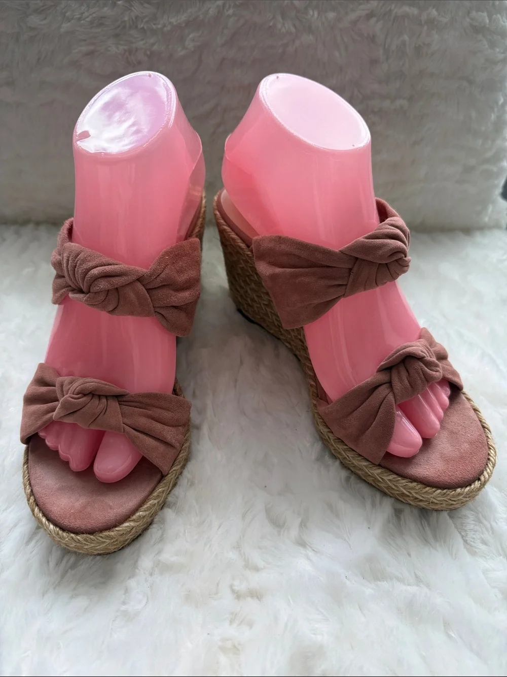 Stuart Weitzman Sarina Dessert Rose Suede Size 7 - Picture 6 of 17